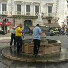 fontana di piazza porta la barra