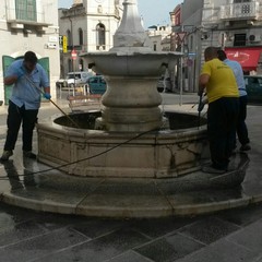 fontana di piazza porta la barra