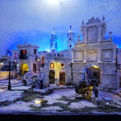 Dal condominio di via Milite Ignoto n. 11 un presepe artistico realizzato dal polistirolo