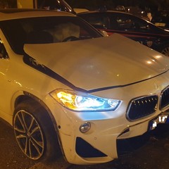 Violento incidente tra una Smart ed una BMW