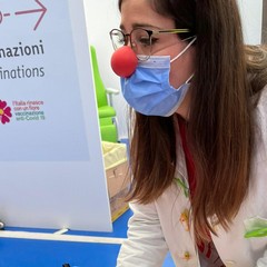 La Croce Rossa porta anche un sorriso ai bambini