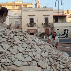 "Madre Natura" di Dario Agrimi in piazza Catuma ad Andria