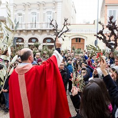 Commemorazione dell'Ingresso di Gesu' in Gerusalemme per le vie della Parrocchia di Gesù Crocifisso di Andria