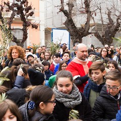 Commemorazione dell'Ingresso di Gesu' in Gerusalemme per le vie della Parrocchia di Gesù Crocifisso di Andria