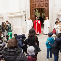 Commemorazione dell'Ingresso di Gesu' in Gerusalemme per le vie della Parrocchia di Gesù Crocifisso di Andria