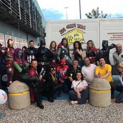 I volontari dell'Associazione In.con.Tra. all'opera per la festa di Megamark S.p.A.