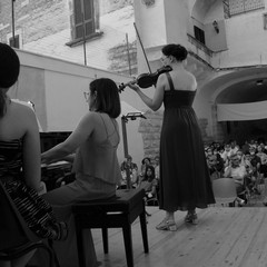 Sabina Sellitri al pianoforte e Cecilia Rossi al violino