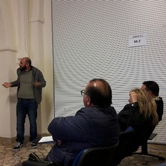 Incontro chiostro