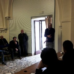 Incontro chiostro