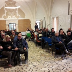 Incontro chiostro
