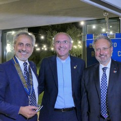 Passaggio delle consegne al Rotary di Andria