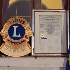 Passaggio di consegne alla guida del Lions Club