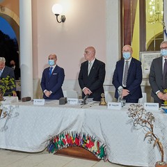 Passaggio di consegne alla guida del Lions Club