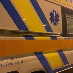 una ambulanza alla memoria della soccorritrice Francesca