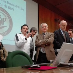 tour dell'olio EVO promosso dal MIPAAF