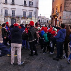 “Di una cosa c’è bisogno” e “Ci prendo gusto”