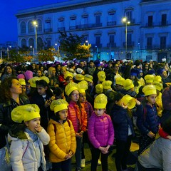 “Di una cosa c’è bisogno” e “Ci prendo gusto”