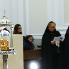 Venerdì Santo ‘senza popolo’ e a ‘porte chiuse’