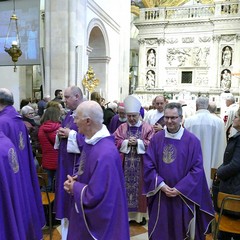 Pellegrinaggio a Loreto del Vescovo Mons. Luigi Mansi  e dei Cavalieri dell’Ordine del Santo Sepolcro di Gerusalemme di Andria