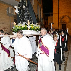 Venerdì Santo ‘senza popolo’ e a ‘porte chiuse’