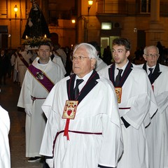 Venerdì Santo ‘senza popolo’ e a ‘porte chiuse’