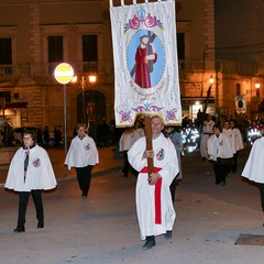 Venerdì Santo ‘senza popolo’ e a ‘porte chiuse’