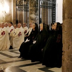 Basilica di Santa Maria dei Miracoli - celebrazione Eucaristica del Vescovo S.E. Mons. Luigi Mansi a conclusione anno sociale  dei Cavalieri dell’O.E.S.S.G.