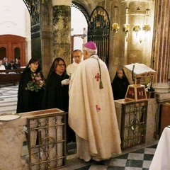 Basilica di Santa Maria dei Miracoli - celebrazione Eucaristica del Vescovo S.E. Mons. Luigi Mansi a conclusione anno sociale  dei Cavalieri dell’O.E.S.S.G.