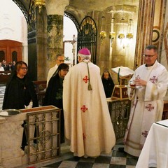 Basilica di Santa Maria dei Miracoli - celebrazione Eucaristica del Vescovo S.E. Mons. Luigi Mansi a conclusione anno sociale  dei Cavalieri dell’O.E.S.S.G.