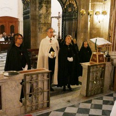 Basilica di Santa Maria dei Miracoli - celebrazione Eucaristica del Vescovo S.E. Mons. Luigi Mansi a conclusione anno sociale  dei Cavalieri dell’O.E.S.S.G.