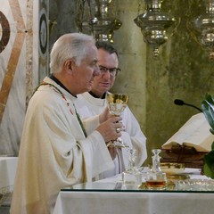 Basilica di Santa Maria dei Miracoli - celebrazione Eucaristica del Vescovo S.E. Mons. Luigi Mansi a conclusione anno sociale  dei Cavalieri dell’O.E.S.S.G.