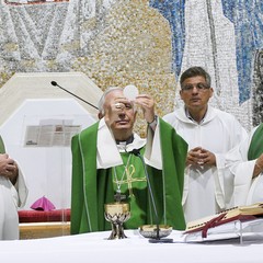 Alle pendici del Castel del Monte nella Chiesa di San Luigi grande partecipazione per la festa di Santa Maria del Monte