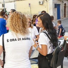 Un’azione di pulizia dell’Associazione 3 Place di Andria  insieme ai volontari della Parrocchia Gesù Crocifisso