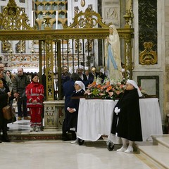 Lunga processione per la 28^ giornata del Malato