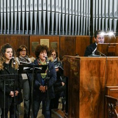 Lunga processione per la 28^ giornata del Malato