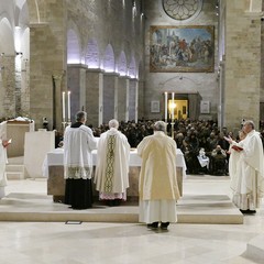 Lunga processione per la 28^ giornata del Malato