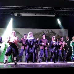 Grande successo per la compagnia teatrale “Hurricane”