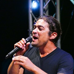 Riccardo Scamarcio ad Andria alla Masseria Senza Sbarre