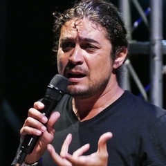 Riccardo Scamarcio ad Andria alla Masseria Senza Sbarre