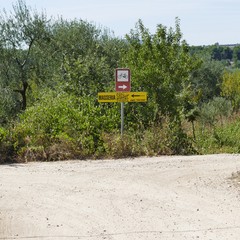 Bitumazione  della strada per San Vittore