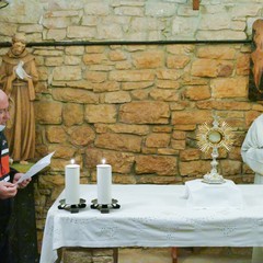 Adorazione Eucaristica a San Vittore