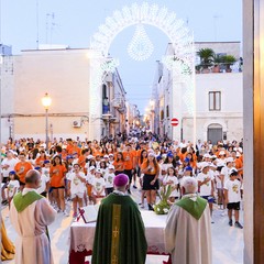 La parrocchia Gesù Crocifisso in festa