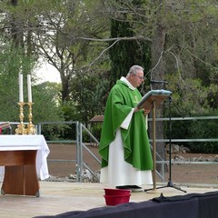 Il cardinale Bassetti alla Parrocchia San Luigi a Castel del Monte