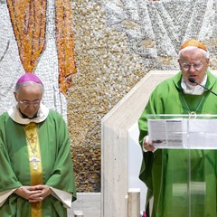 Il cardinale Bassetti alla Parrocchia San Luigi a Castel del Monte