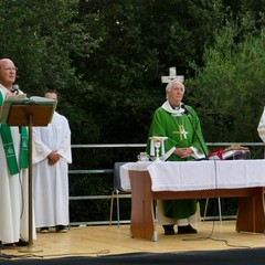 Festa di Santa Maria al Monte ai piedi del maniero federiciano