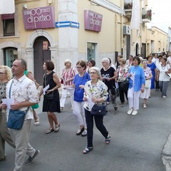 Alla Parrocchia di Gesù Crocifisso fede e fascino della tradizionale processione