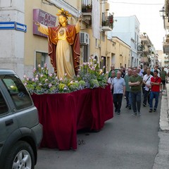 Alla Parrocchia di Gesù Crocifisso fede e fascino della tradizionale processione