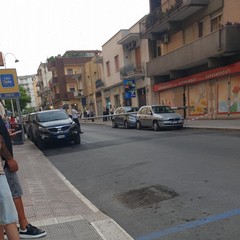 cade palo della pubblica illuminazione