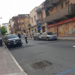 cade palo della pubblica illuminazione