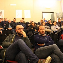 pubblico incontro lupi e cinghiali JPG